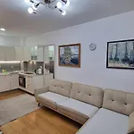 Orange Blues Apartments